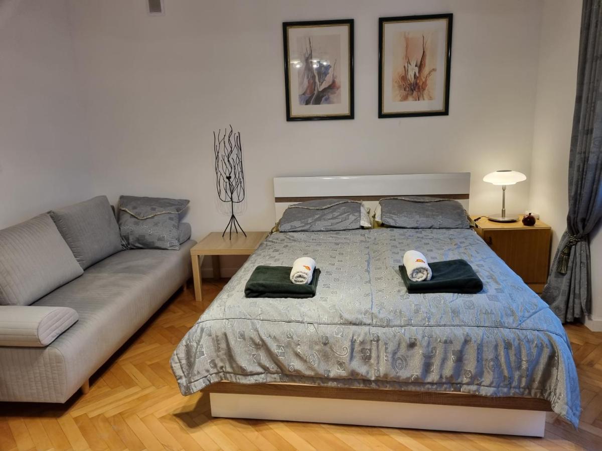 W Kolorze Miety Apartment Варшава Екстериор снимка