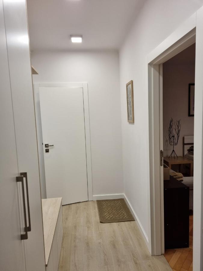 W Kolorze Miety Apartment Варшава Екстериор снимка