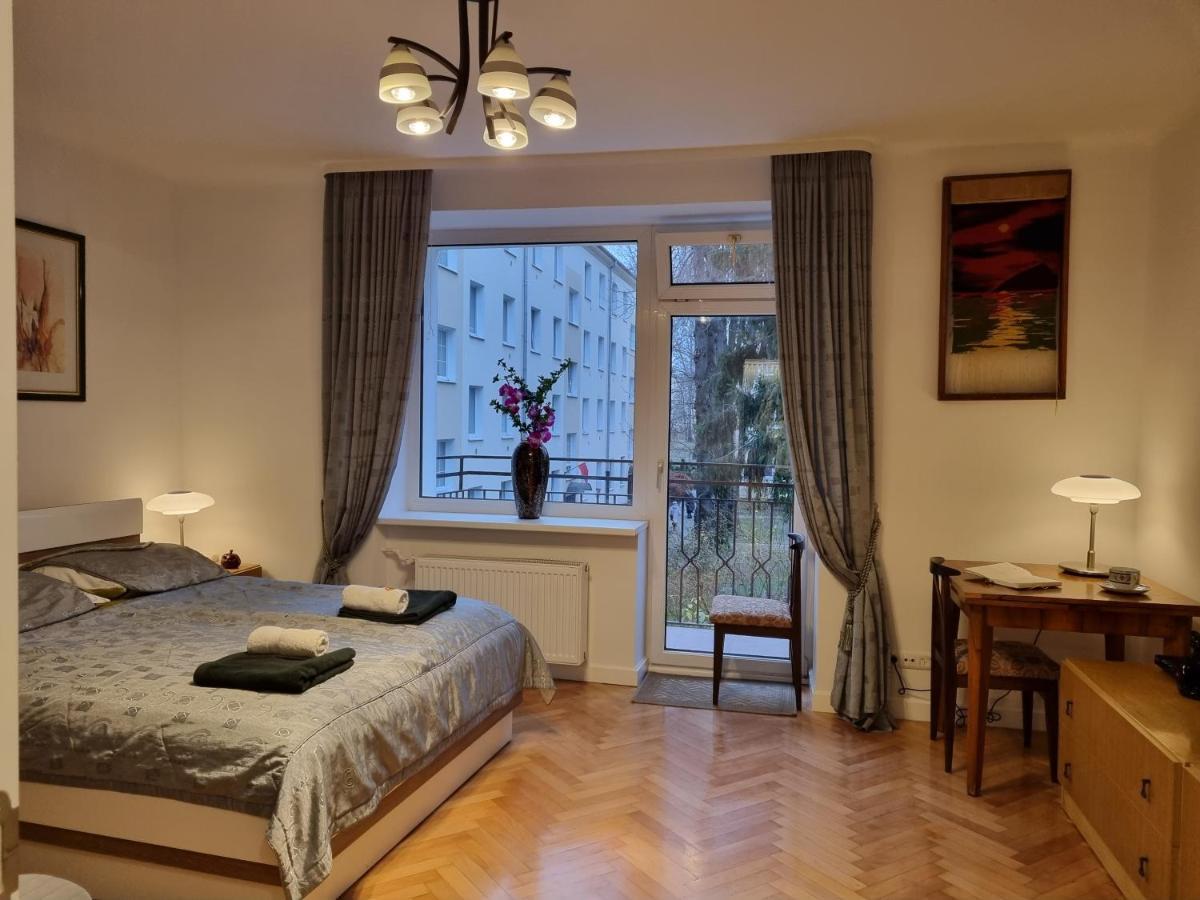 W Kolorze Miety Apartment Варшава Екстериор снимка
