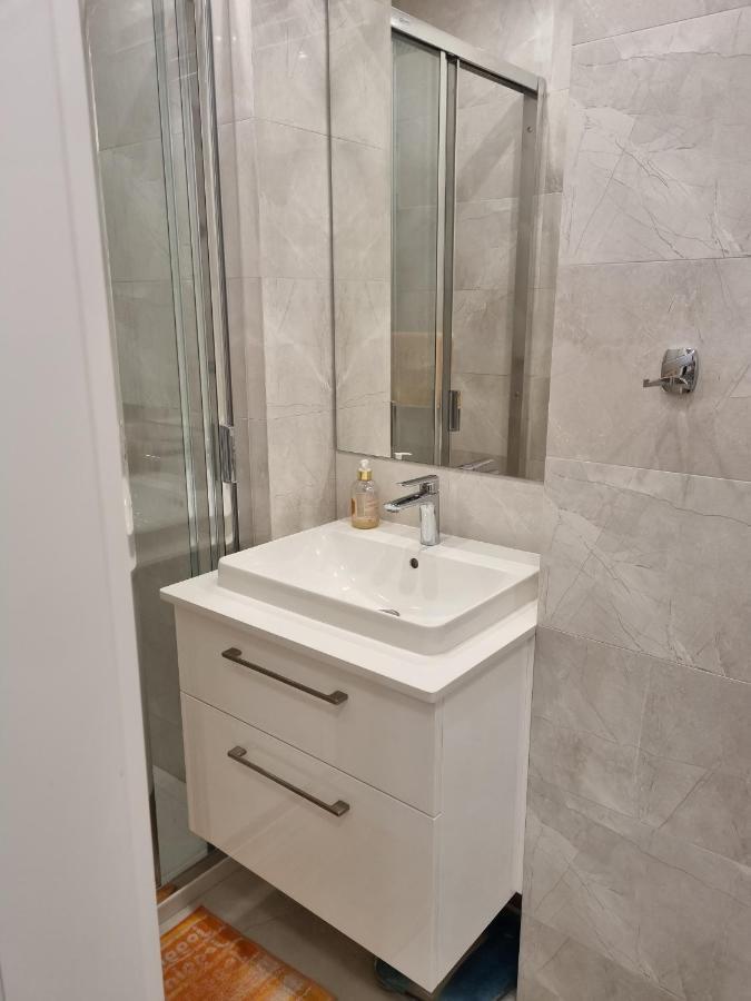 W Kolorze Miety Apartment Варшава Екстериор снимка