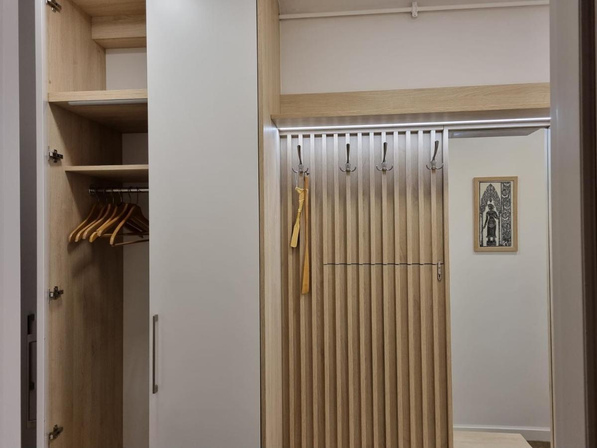 W Kolorze Miety Apartment Варшава Екстериор снимка